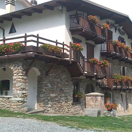 Agriturismo Meizoun Blancho Fenestrelle Eksteriør billede
